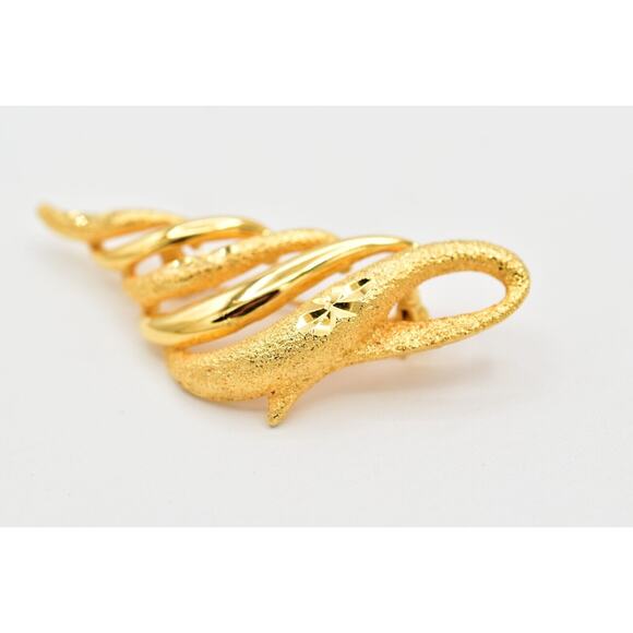 Vintage Christmas Tree Pin Brooch Metallic Gold Tone Textured Chunky 1980s BinBG - Picture 10 of 12